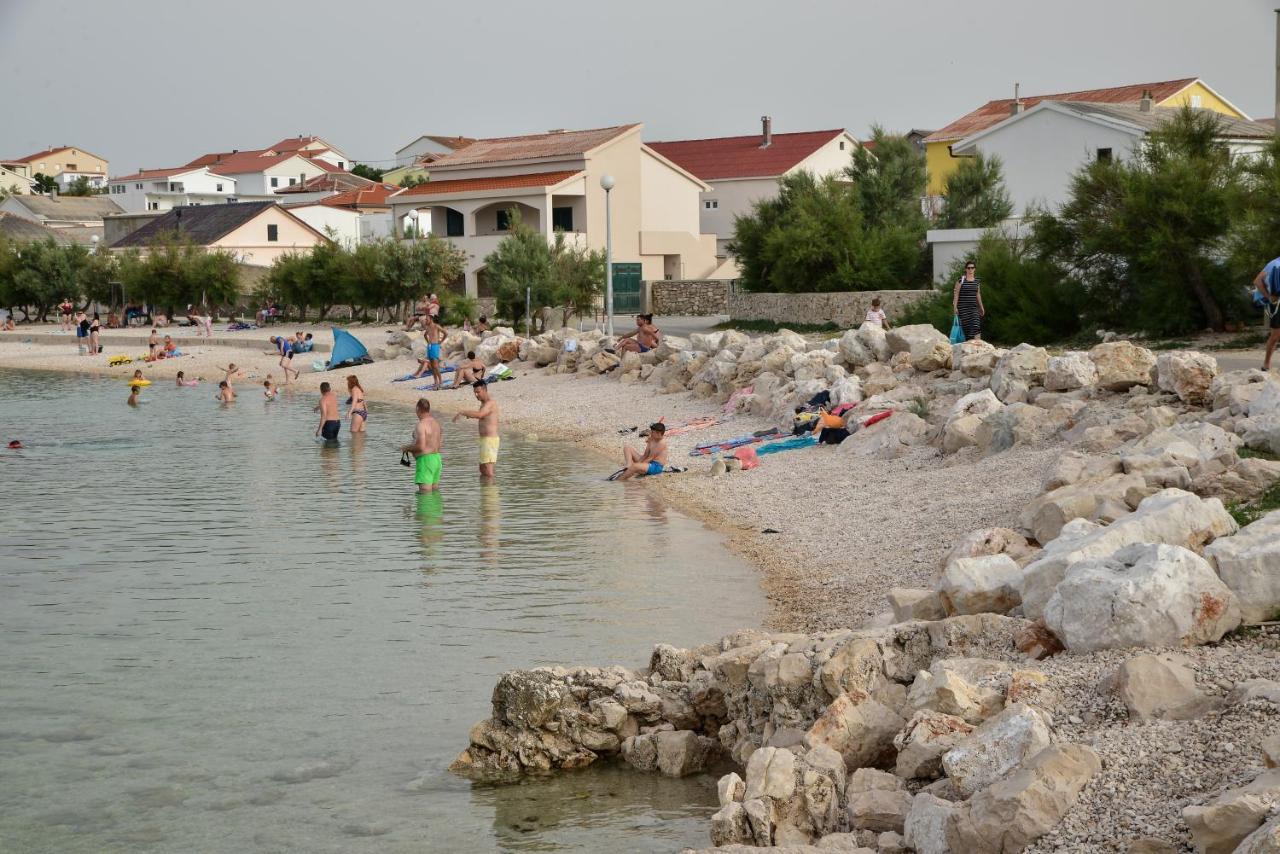 Apartman Olive 2 Zara Esterno foto